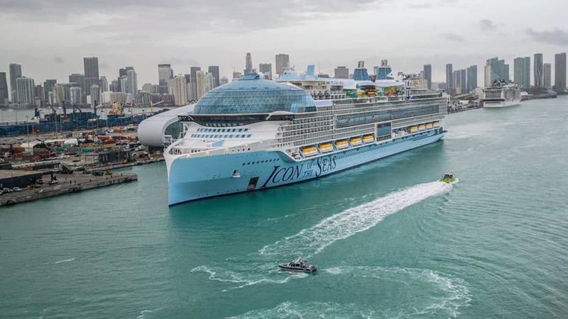 Icon of the Seas: The World's Largest Cruise Ship Embarks from Miami 2