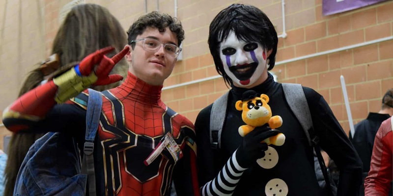 Fans and Celebrities Flock to Comic Con 2024 3